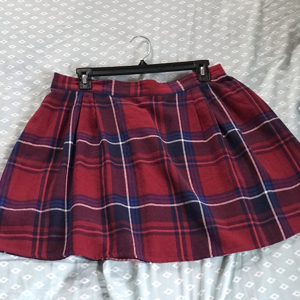 Plaid skirt
